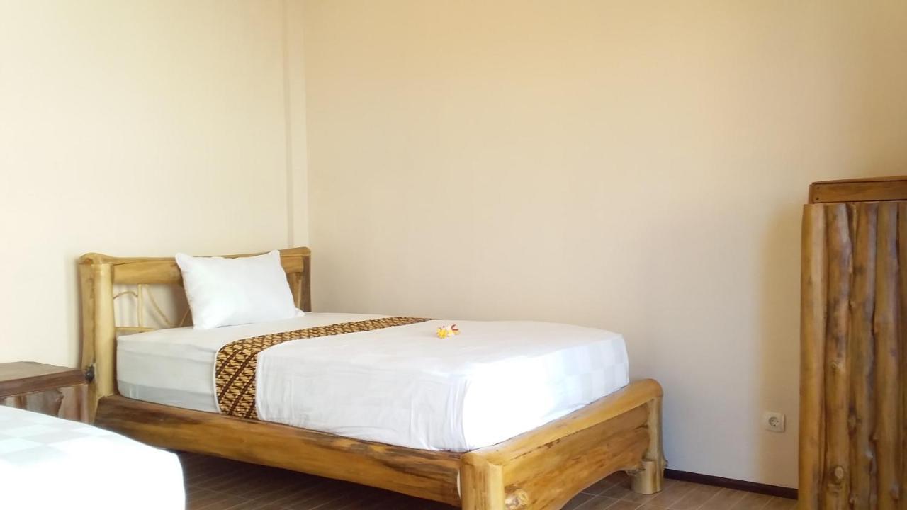Kelapa Surf Villa Pulukan Eksteriør billede
